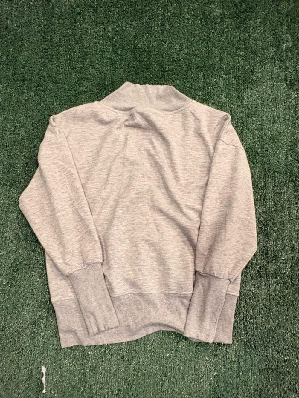 Scoop NYC Light Gray V-Neck Pullover Sweater - Picture 2 of 3